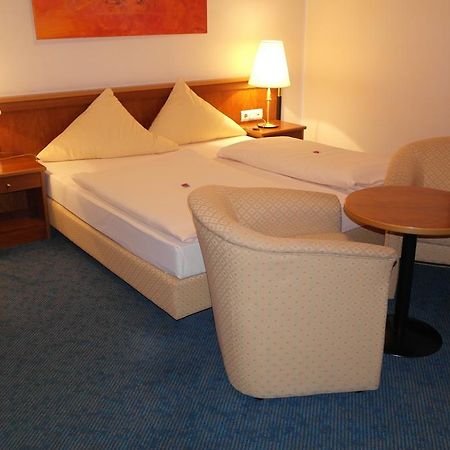 Hotel Jahnhaus Langenfeld (North Rhine-Westphalia) Quarto foto