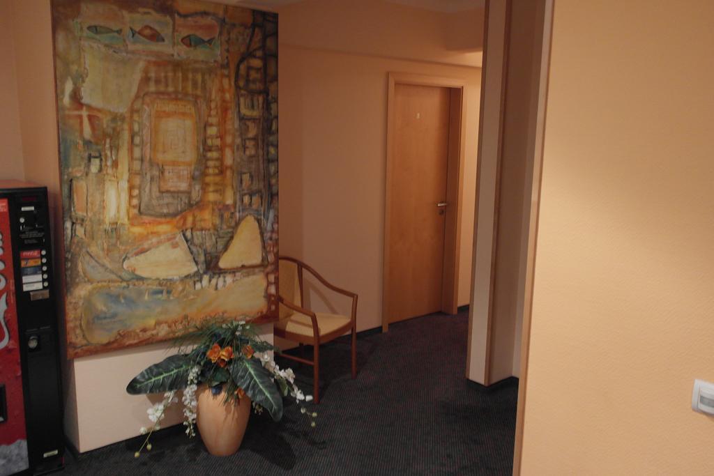 Hotel Jahnhaus Langenfeld (North Rhine-Westphalia) Exterior foto