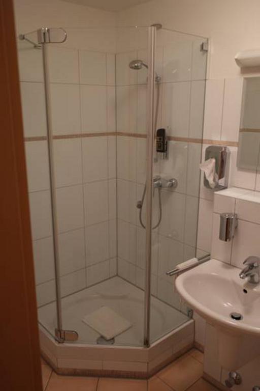 Hotel Jahnhaus Langenfeld (North Rhine-Westphalia) Quarto foto